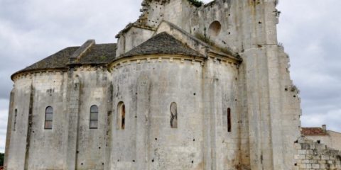 Abbaye de Trizay, Trizay, France